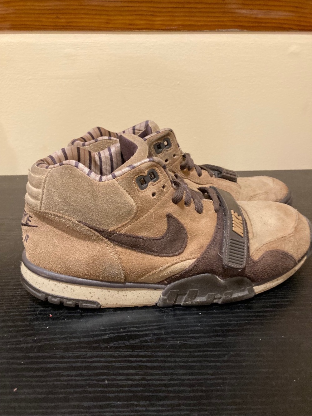 SIZE 9.5 W0MAN - Nike Men's Air Trainer 1 2022 Shima Shima
